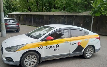 Hyundai Solaris II рестайлинг, 2019 год, 520 000 рублей, 6 фотография