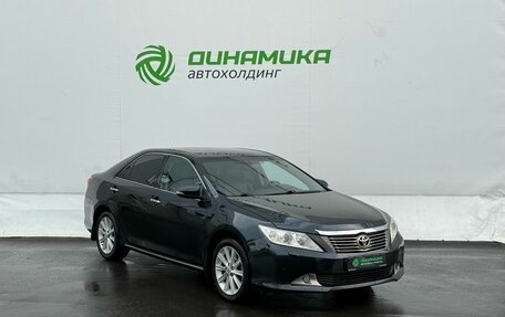 Toyota Camry, 2013 год, 1 300 000 рублей, 3 фотография