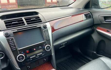 Toyota Camry, 2013 год, 1 300 000 рублей, 18 фотография