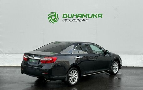 Toyota Camry, 2013 год, 1 300 000 рублей, 5 фотография