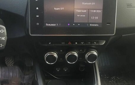 Renault Duster, 2022 год, 2 400 000 рублей, 2 фотография