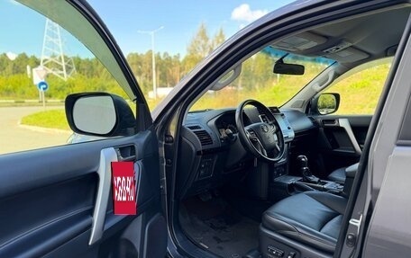 Toyota Land Cruiser Prado 150 рестайлинг 2, 2021 год, 4 760 000 рублей, 11 фотография