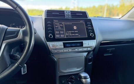 Toyota Land Cruiser Prado 150 рестайлинг 2, 2021 год, 4 760 000 рублей, 17 фотография