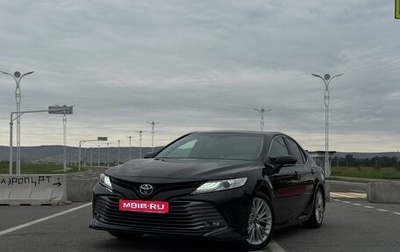 Toyota Camry, 2018 год, 2 450 000 рублей, 1 фотография