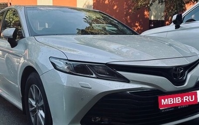 Toyota Camry, 2020 год, 3 150 000 рублей, 1 фотография
