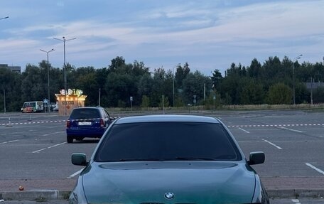 BMW 5 серия, 1997 год, 300 000 рублей, 1 фотография