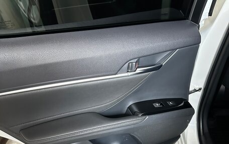 Toyota Camry, 2020 год, 3 120 000 рублей, 10 фотография