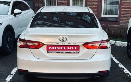 Toyota Camry, 2020 год, 3 150 000 рублей, 4 фотография