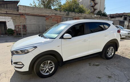 Hyundai Tucson III, 2015 год, 2 088 000 рублей, 4 фотография