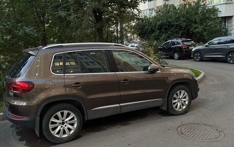 Volkswagen Tiguan II, 2016 год, 2 070 000 рублей, 3 фотография