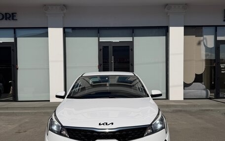 KIA Rio IV, 2021 год, 1 530 000 рублей, 3 фотография