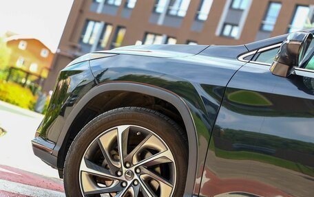 Lexus RX IV рестайлинг, 2019 год, 4 199 999 рублей, 7 фотография