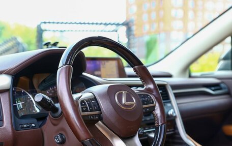 Lexus RX IV рестайлинг, 2019 год, 4 199 999 рублей, 12 фотография