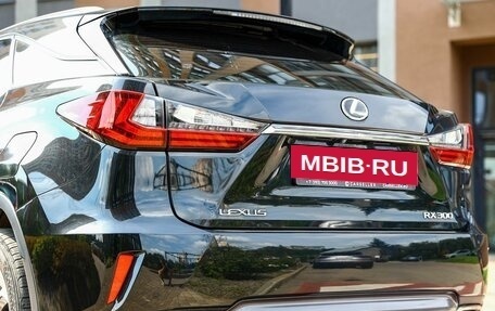 Lexus RX IV рестайлинг, 2019 год, 4 199 999 рублей, 9 фотография