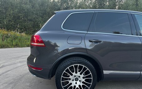 Volkswagen Touareg III, 2010 год, 1 870 000 рублей, 9 фотография