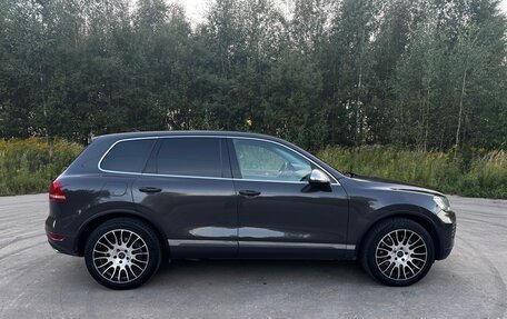Volkswagen Touareg III, 2010 год, 1 870 000 рублей, 10 фотография
