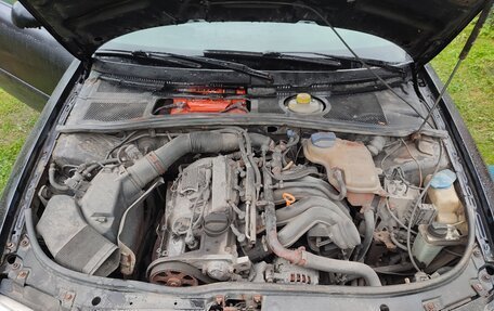 Audi A4, 1999 год, 335 000 рублей, 17 фотография
