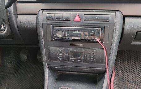 Audi A4, 1999 год, 335 000 рублей, 19 фотография