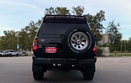 Toyota Land Cruiser 80 рестайлинг, 1997 год, 4 200 000 рублей, 6 фотография