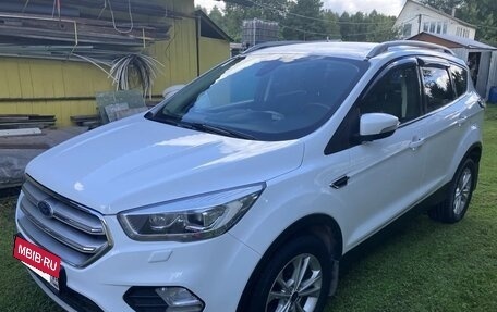 Ford Kuga III, 2019 год, 1 750 000 рублей, 2 фотография