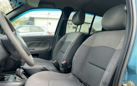 Renault Clio III, 2004 год, 300 000 рублей, 8 фотография