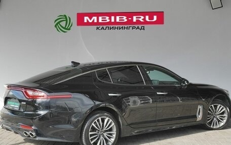 KIA Stinger I, 2018 год, 2 360 000 рублей, 5 фотография