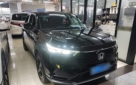 Honda Vezel, 2023 год, 1 834 000 рублей, 3 фотография