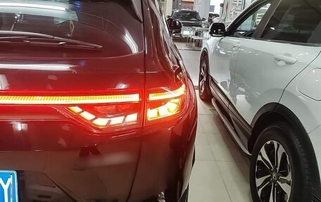 Honda Vezel, 2023 год, 1 834 000 рублей, 13 фотография