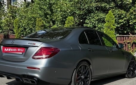 Mercedes-Benz E-Класс AMG, 2017 год, 6 650 000 рублей, 5 фотография
