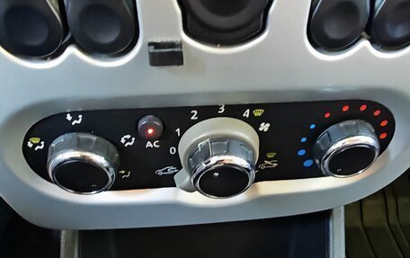 Renault Logan I, 2012 год, 585 000 рублей, 15 фотография