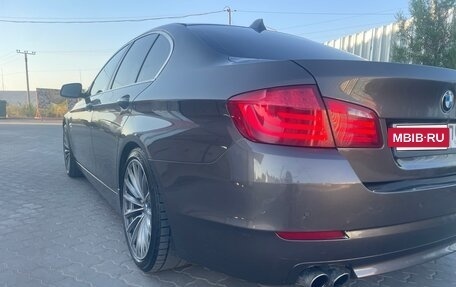 BMW 5 серия, 2011 год, 1 350 000 рублей, 5 фотография