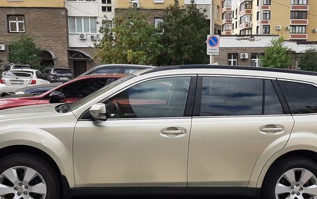 Subaru Outback IV рестайлинг, 2011 год, 1 349 000 рублей, 4 фотография