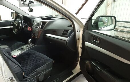 Subaru Outback IV рестайлинг, 2011 год, 1 349 000 рублей, 10 фотография