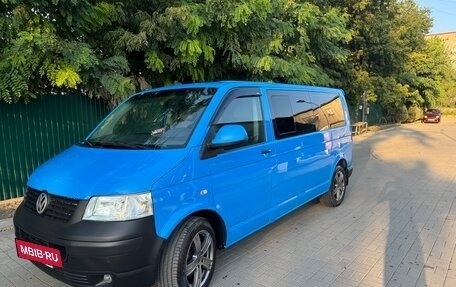 Volkswagen Caravelle T5, 2008 год, 1 600 000 рублей, 9 фотография