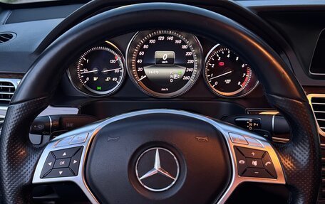 Mercedes-Benz E-Класс, 2014 год, 1 590 000 рублей, 28 фотография