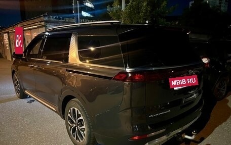 KIA Carnival, 2021 год, 3 700 000 рублей, 5 фотография