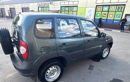 Chevrolet Niva I рестайлинг, 2014 год, 650 000 рублей, 3 фотография