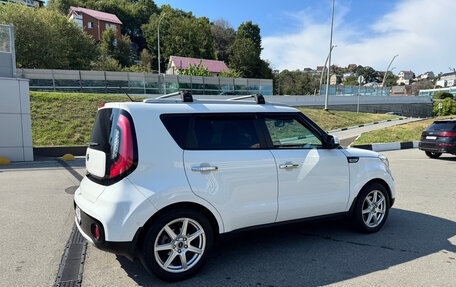 KIA Soul II рестайлинг, 2018 год, 1 870 000 рублей, 10 фотография