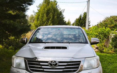 Toyota Hilux VII, 2014 год, 1 700 000 рублей, 6 фотография
