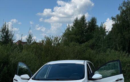 Hyundai i30 II рестайлинг, 2012 год, 950 000 рублей, 2 фотография