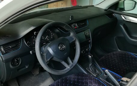 Skoda Octavia, 2017 год, 1 200 000 рублей, 2 фотография