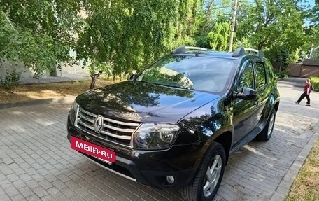 Renault Duster I рестайлинг, 2012 год, 910 000 рублей, 2 фотография