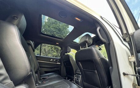 Ford Explorer VI, 2017 год, 2 690 000 рублей, 7 фотография