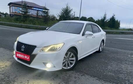Toyota Crown, 2013 год, 1 450 000 рублей, 1 фотография