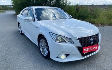 Toyota Crown, 2013 год, 1 450 000 рублей, 2 фотография