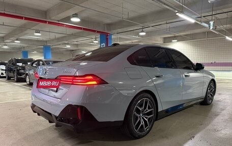 BMW 5 серия, 2026 год, 9 090 099 рублей, 3 фотография