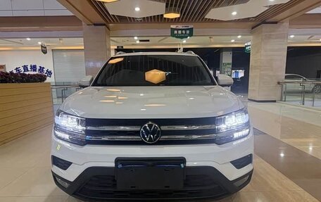 Volkswagen Tharu, 2022 год, 1 720 000 рублей, 2 фотография