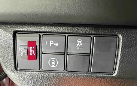 Honda Vezel, 2023 год, 1 790 888 рублей, 9 фотография