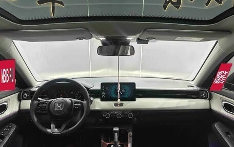 Honda Vezel, 2023 год, 1 790 888 рублей, 13 фотография