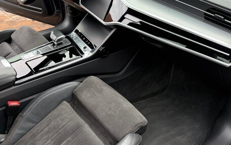Audi A6, 2019 год, 4 050 000 рублей, 30 фотография